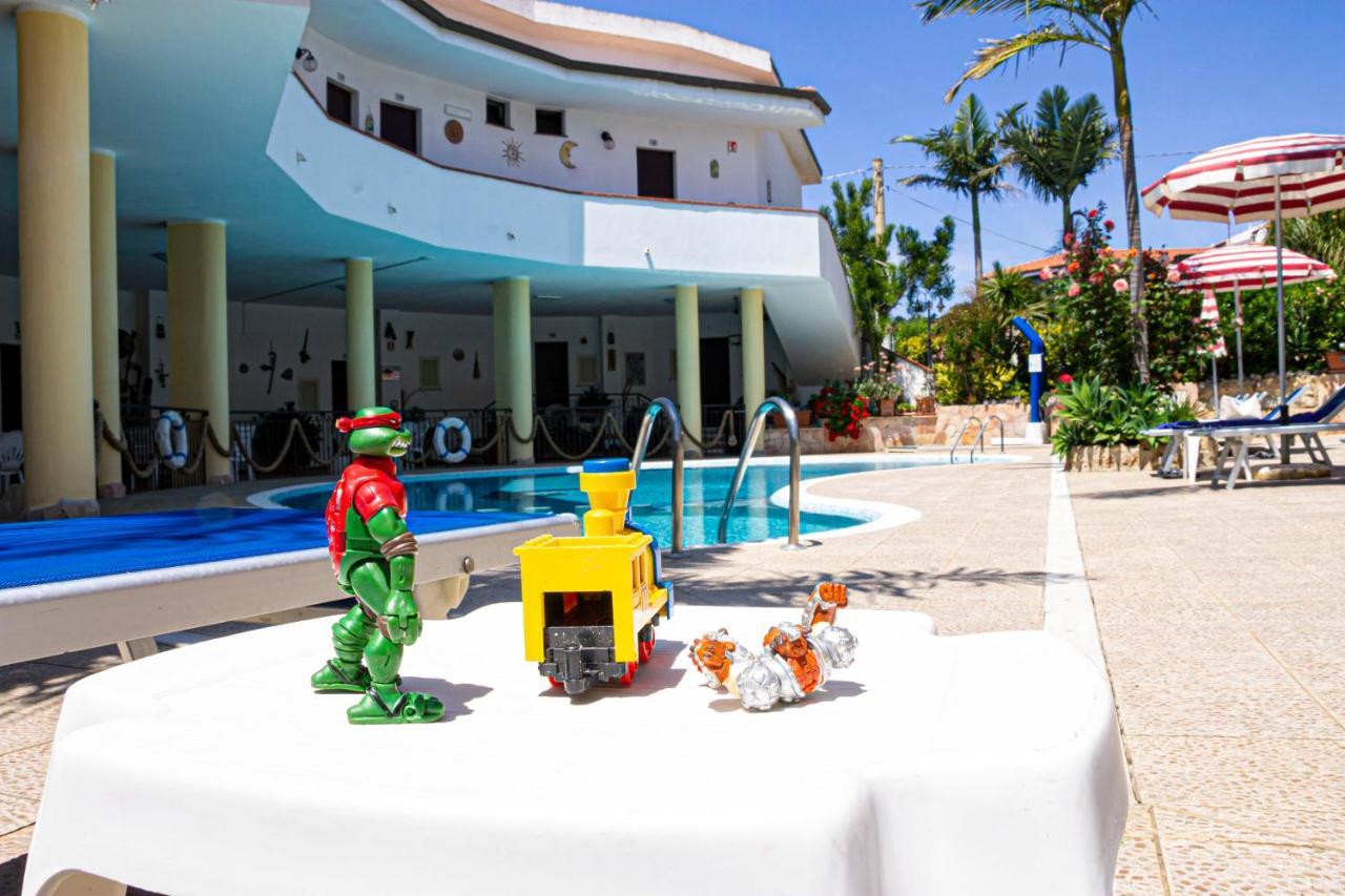 Hotel L'Ancora ex Incoronato Capo Vaticano Esterno foto