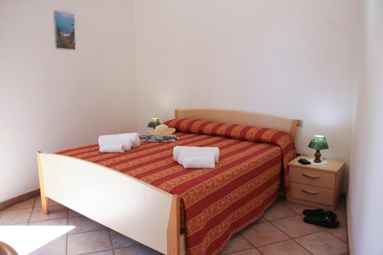 Hotel L'Ancora ex Incoronato Capo Vaticano Esterno foto