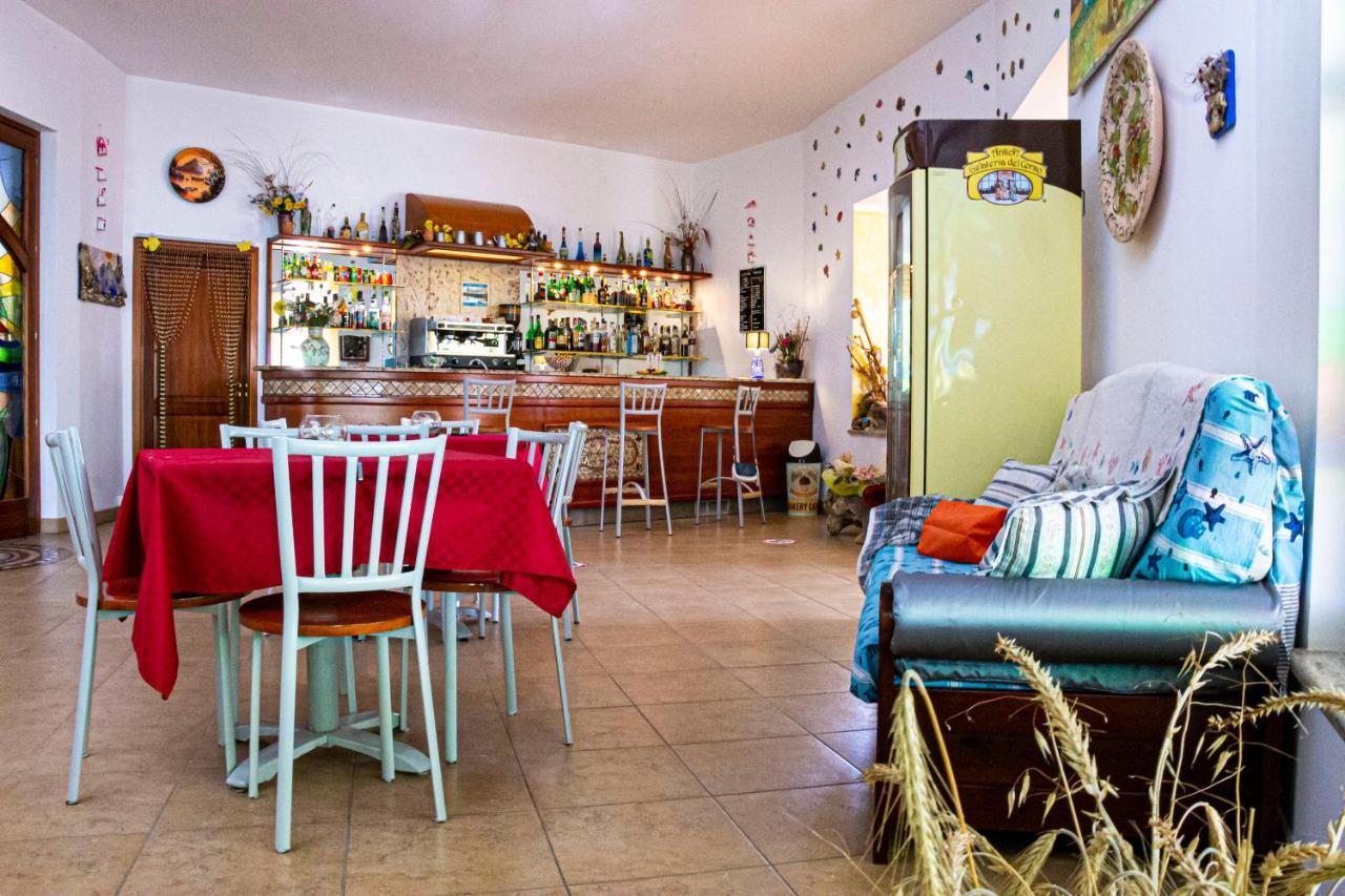 Hotel L'Ancora ex Incoronato Capo Vaticano Esterno foto