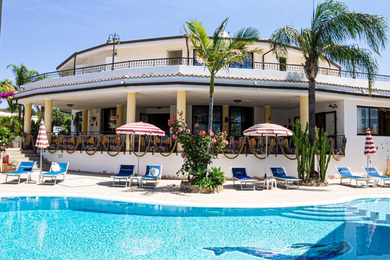Hotel L'Ancora ex Incoronato Capo Vaticano Esterno foto