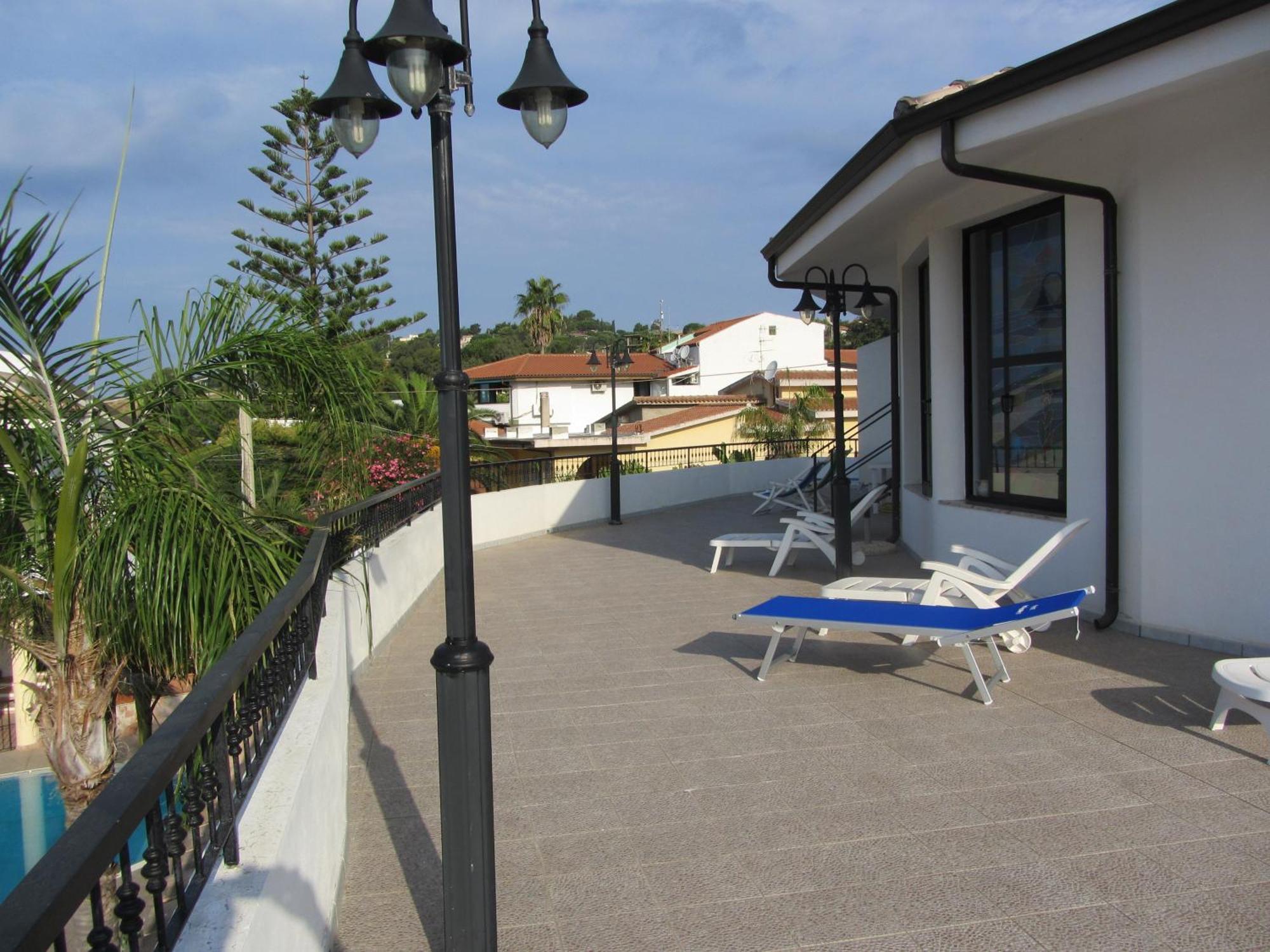 Hotel L'Ancora ex Incoronato Capo Vaticano Esterno foto