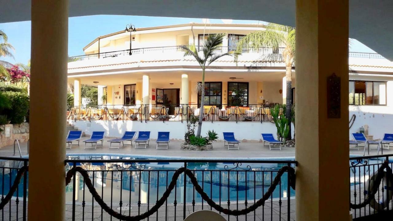 Hotel L'Ancora ex Incoronato Capo Vaticano Esterno foto